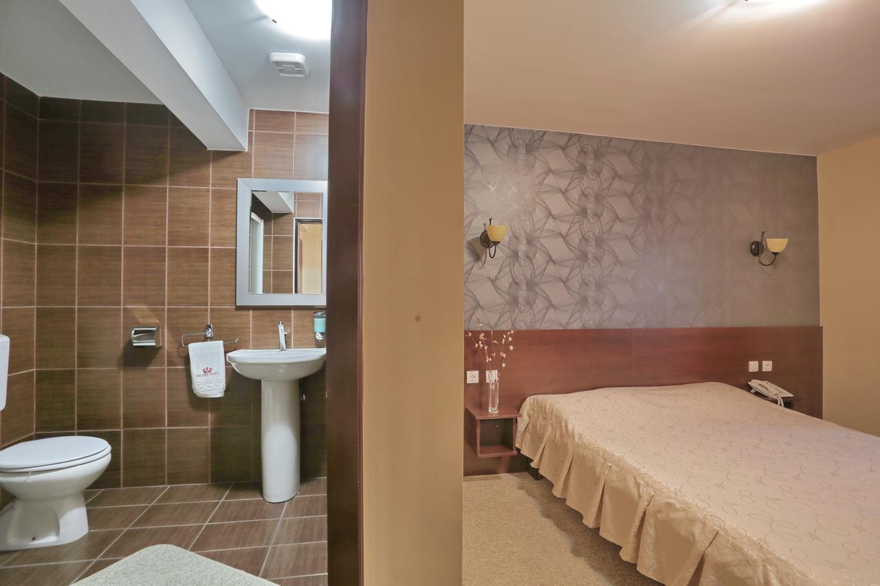 Prenociste Knez Motel Sombor Exterior photo